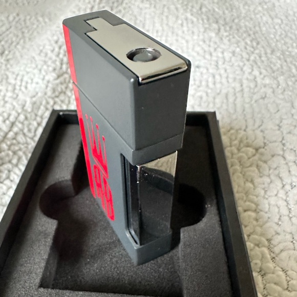 Alec Bradley P.A.L. Double Torch Lighter - Picture 5 of 6